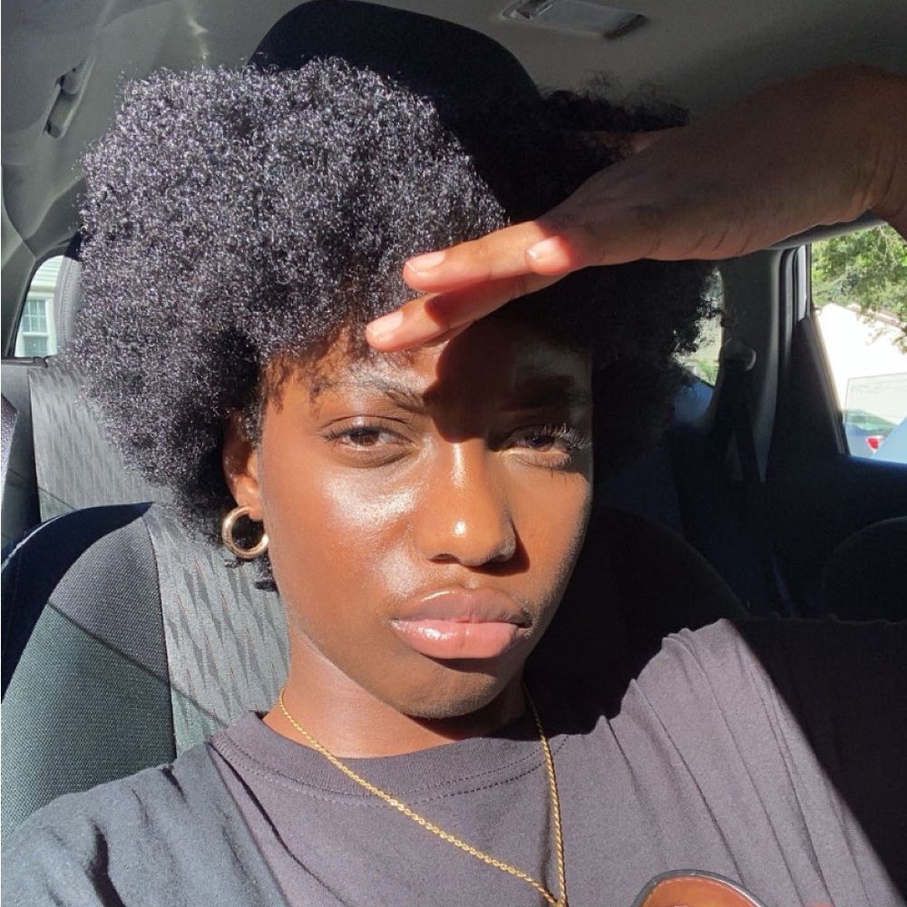 Meet your Posher, Samita